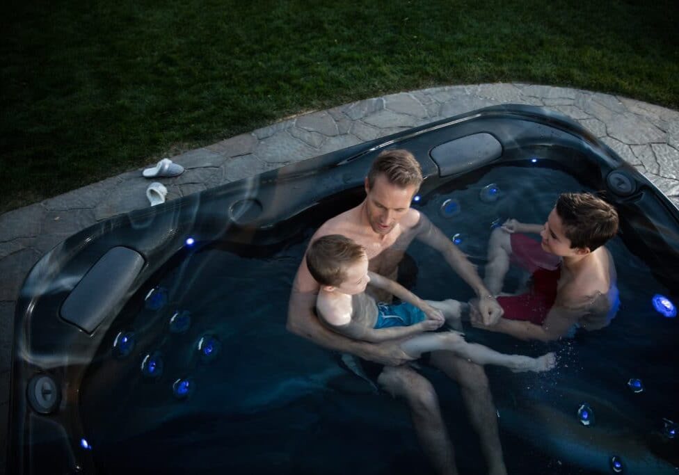 buying-a-hot-tub